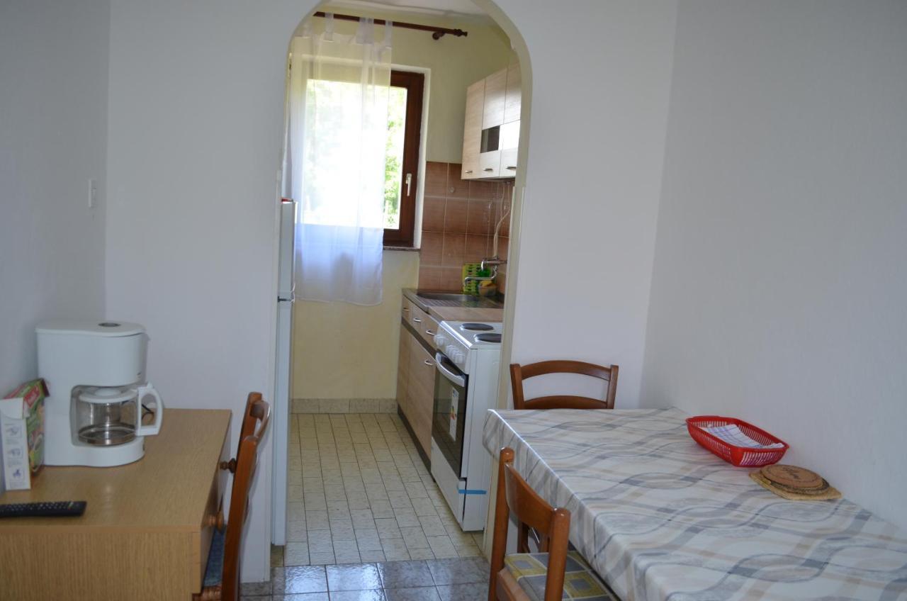 Apartments Aneva Baška Extérieur photo
